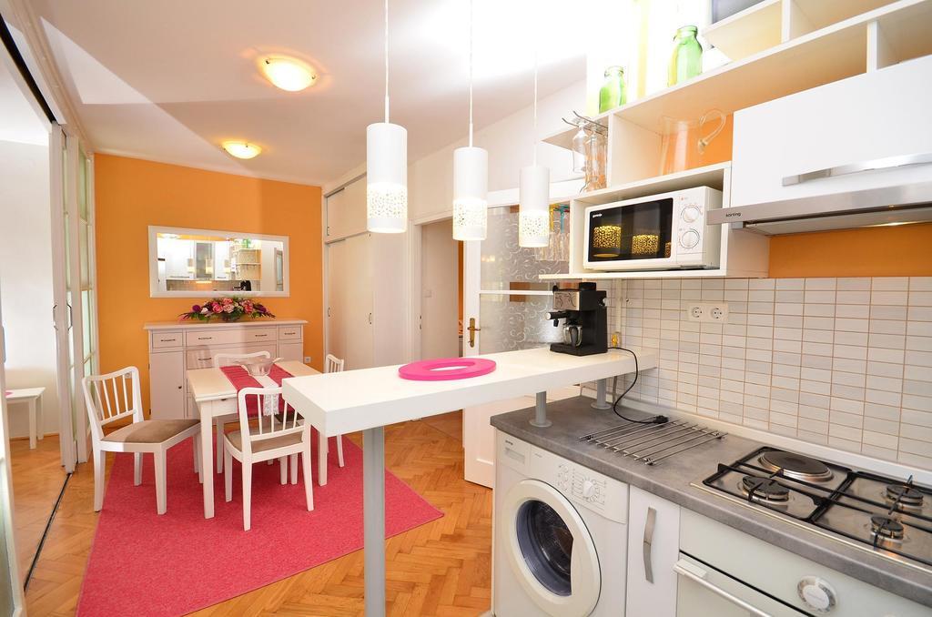 Apartment Cvetje Загреб Номер фото