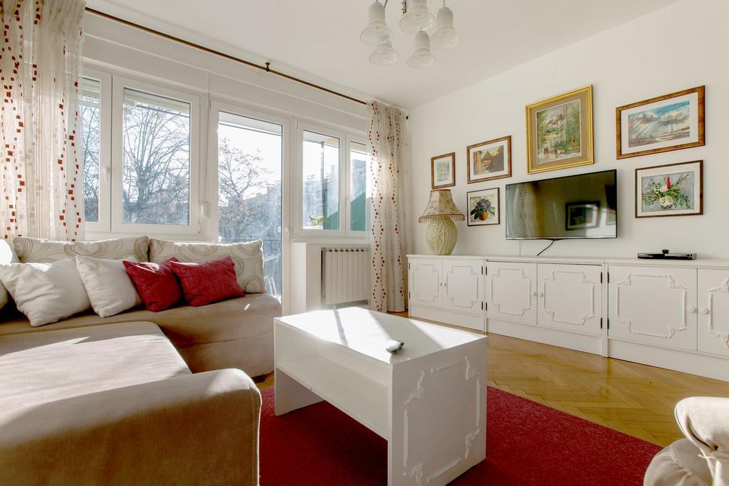 Apartment Cvetje Загреб Экстерьер фото